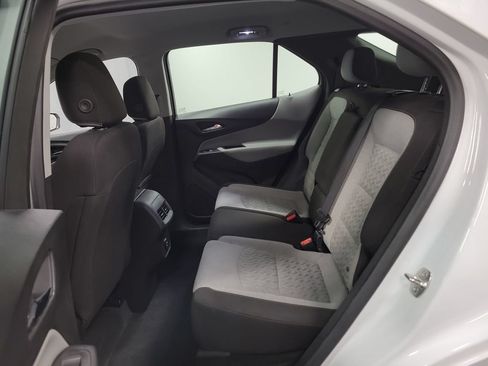Used 2024 Chevrolet Equinox LS w/ Driver Confidence II Package FWD image 24