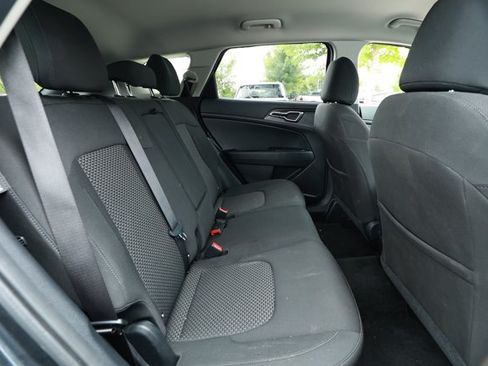 Used 2024 Kia Sportage LX FWD image 26