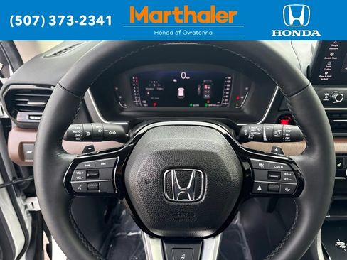 Used 2026 Honda Pilot Elite image 25