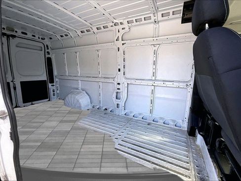 Used 2023 RAM ProMaster 3500 FWD image 15