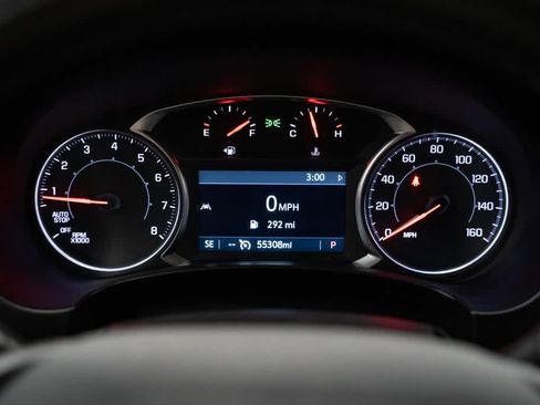 Used 2024 GMC Terrain SLT AWD/4WD image 17