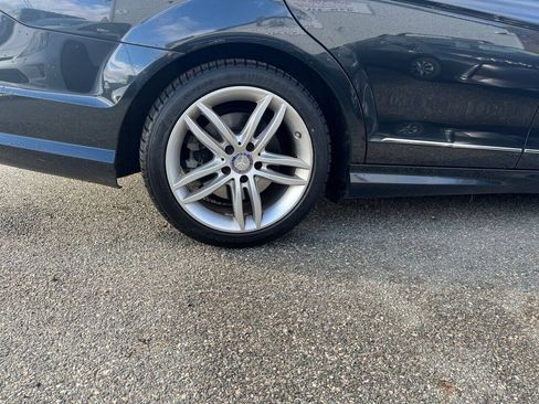 Used 2013 Mercedes-Benz C 300 4MATIC Sedan image 34