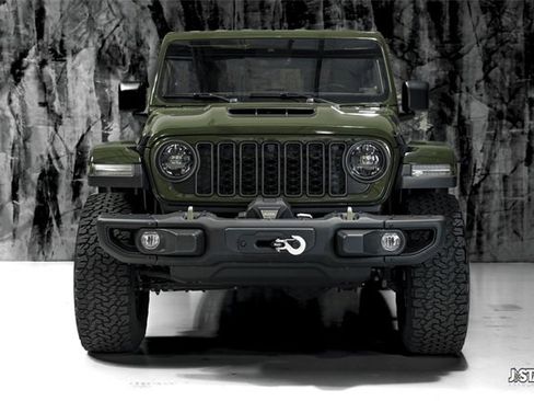 Used 2024 Jeep Wrangler Unlimited Rubicon 392 image 30