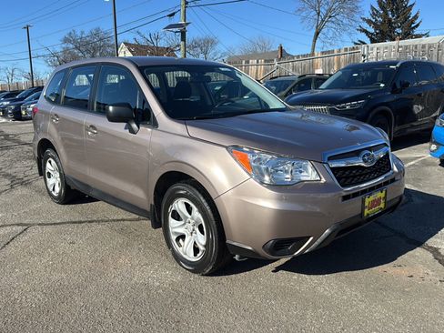 Used 2014 Subaru Forester 2.5i image 4