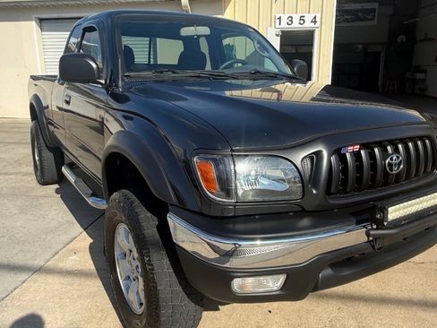 Used 2003 Toyota Tacoma PreRunner RWD image 17