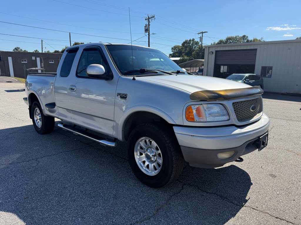 Used 2002 Ford F150 XLT AWD/4WD image 3