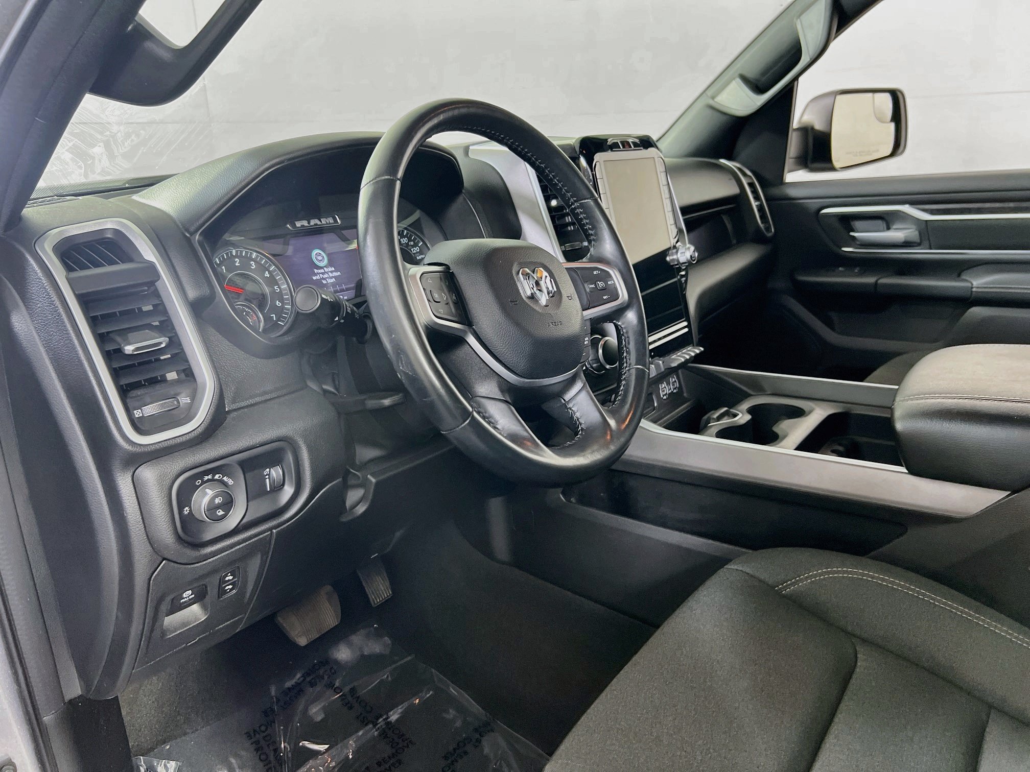 Used 2023 RAM 1500 Big Horn AWD/4WD image 9