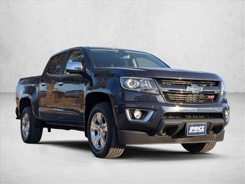 Used 2018 Chevrolet Colorado Z71 w/ Centennial Edition image 3