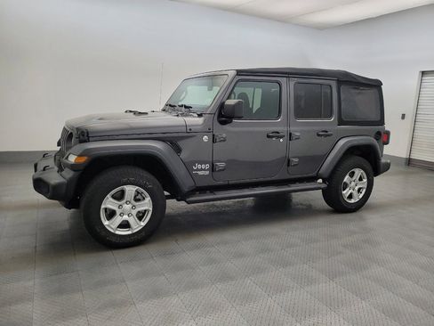 Used 2018 Jeep Wrangler Unlimited Sport S AWD/4WD image 2