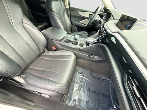 Used 2023 Acura MDX FWD w/ Technology Package image 16