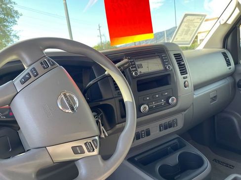 Used 2021 Nissan NV 3500 SV image 10