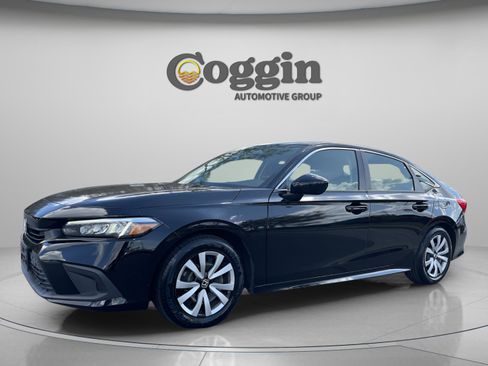 Used 2023 Honda Civic LX image 3