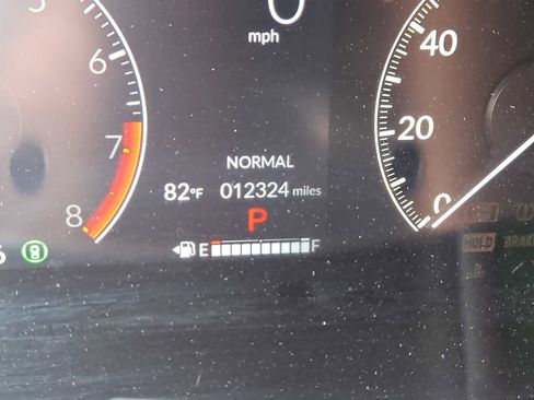 Certified 2024 Honda HR-V Sport image 6