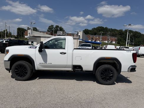 Used 2020 GMC Sierra 2500 4x4 Regular Cab w/ Convenience Package image 4