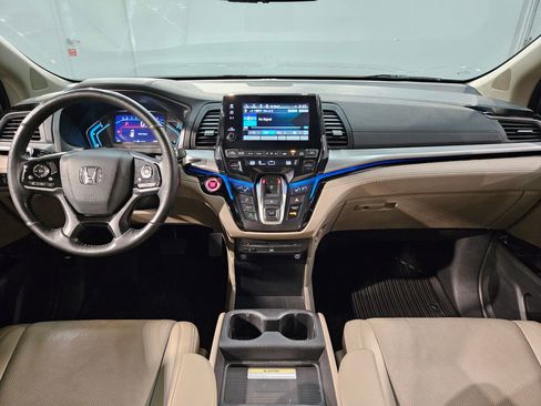Used 2019 Honda Odyssey Elite image 10