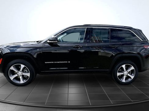 Used 2022 Jeep Grand Cherokee Limited 4xe AWD/4WD image 3