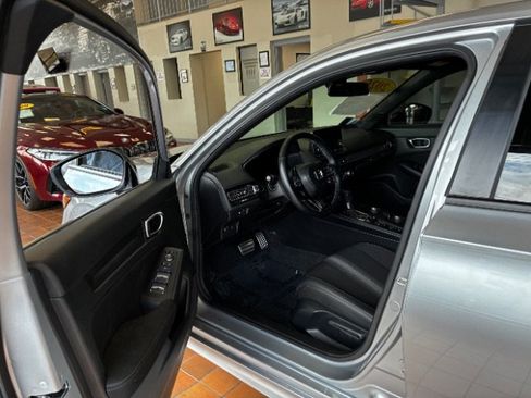 Used 2025 Honda Civic Sport image 15