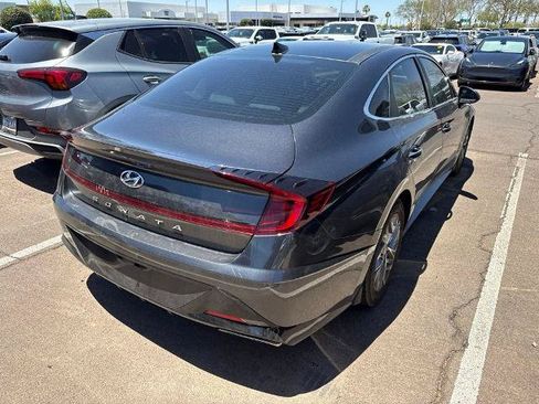 Used 2021 Hyundai Sonata SEL w/ Convenience Package FWD image 3