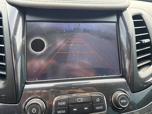 Used 2014 Chevrolet Impala LTZ FWD image 8