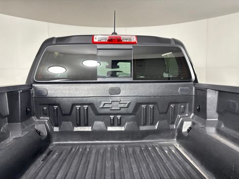 Used 2024 Chevrolet Colorado W/T w/ WT Convenience Package RWD image 23