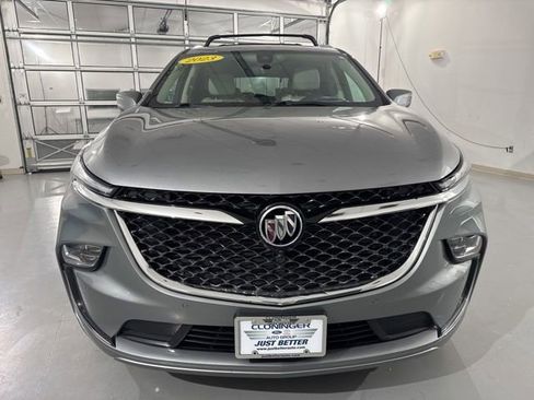 Used 2023 Buick Enclave Avenir w/ Avenir Technology Package AWD/4WD image 2