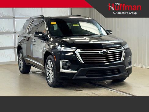Used 2023 Chevrolet Traverse High Country AWD/4WD image 1