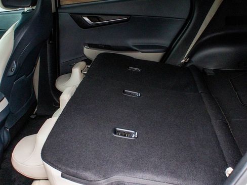 Used 2024 Kia EV6 Wind w/ Wind Technology Package AWD/4WD image 37