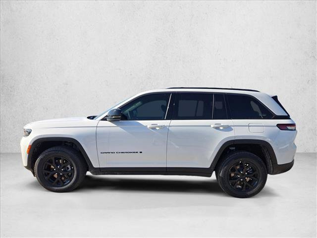 New 2026 Jeep Grand Cherokee Altitude AWD/4WD image 5