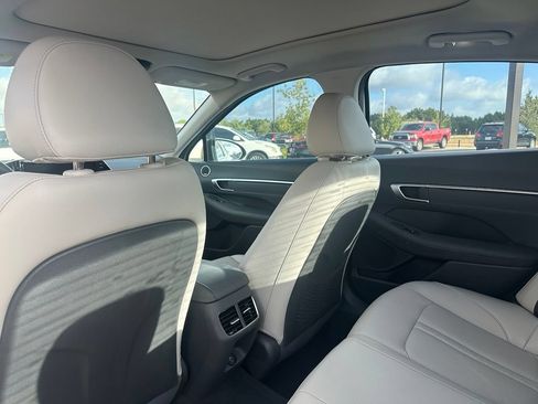Used 2021 Hyundai Sonata Limited FWD image 10