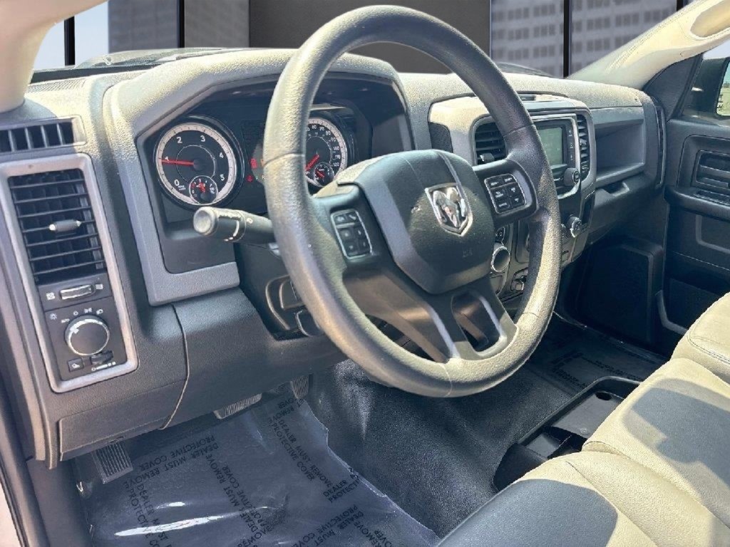 Used 2019 RAM 1500 Tradesman w/ Chrome Appearance Group RWD image 25