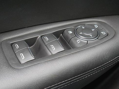 Used 2021 Cadillac XT5 Sportv w/ LPO, Floor Liner Package image 25