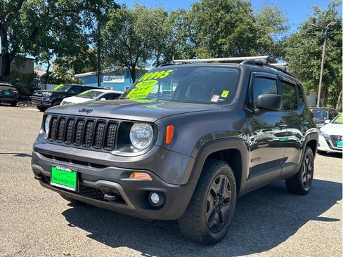 Used 2020 Jeep Renegade Sport image 3