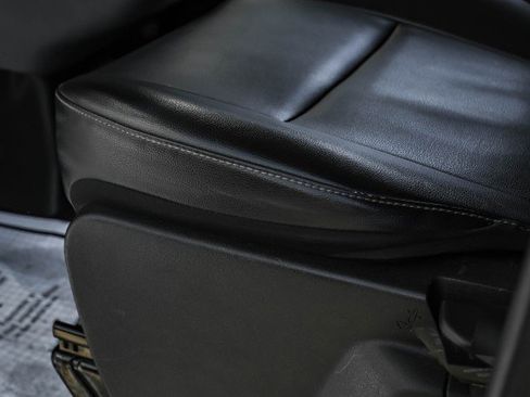 Used 2021 Ford Transit 250 Low Roof image 30