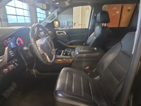 Used 2016 GMC Yukon XL Denali w/ Open Road Package image 6