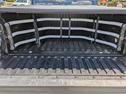 Used 2022 Toyota Tacoma Limited image 7