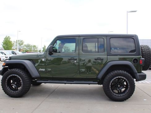 Used 2020 Jeep Wrangler Unlimited Sport S AWD/4WD image 4