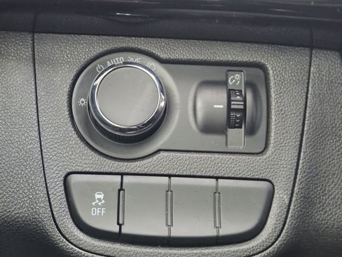 Used 2020 Chevrolet Spark LT image 22