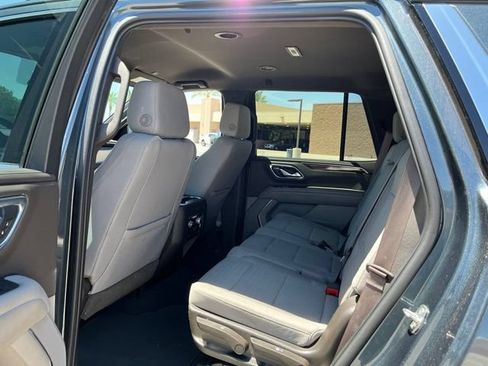 Used 2021 GMC Yukon SLE RWD image 21
