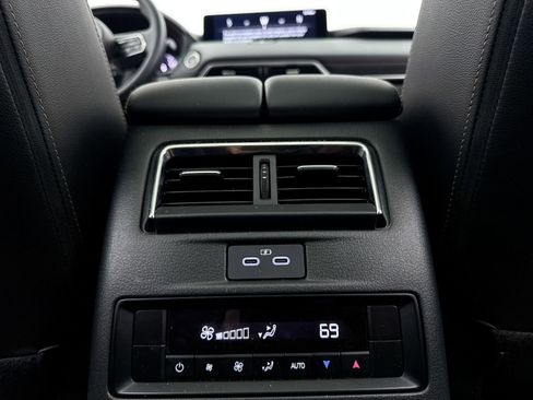 Certified 2025 MAZDA CX-70 Plug-In Hybrid w/ Premium Pkg image 33