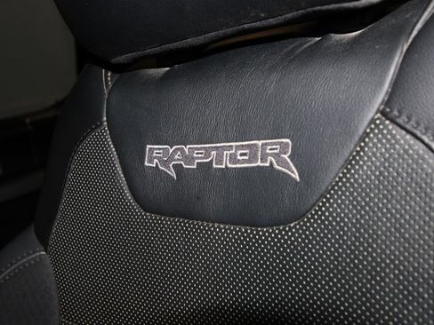 Used 2019 Ford F150 Raptor w/ Equipment Group 802A Luxury image 26