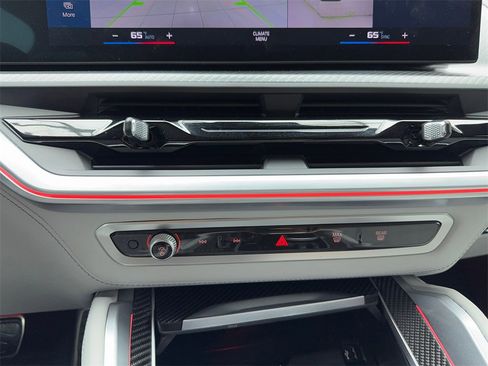 Used 2023 BMW XM image 25