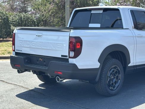 New 2025 Honda Ridgeline RTL+ image 39
