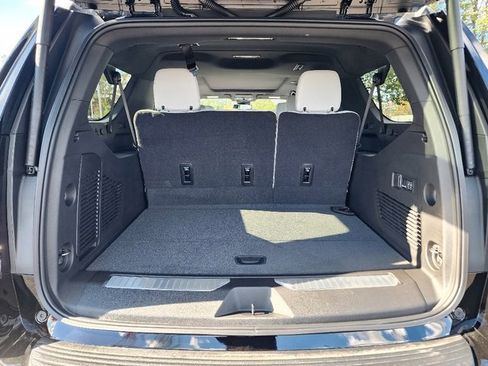 New 2026 Chevrolet Suburban Premier w/ Sun And Tow Package image 6
