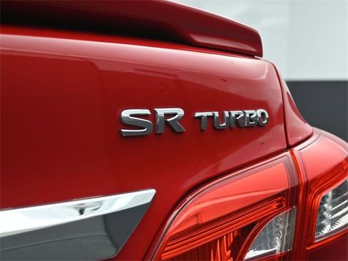 Used 2017 Nissan Sentra SR Turbo image 17