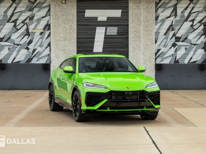 Used 2025 Lamborghini Urus SE