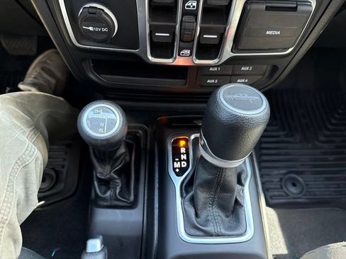 Used 2020 Jeep Gladiator Sport w/ Quick Order Package 24S AWD/4WD image 24
