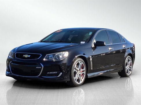Used 2017 Chevrolet SS image 8