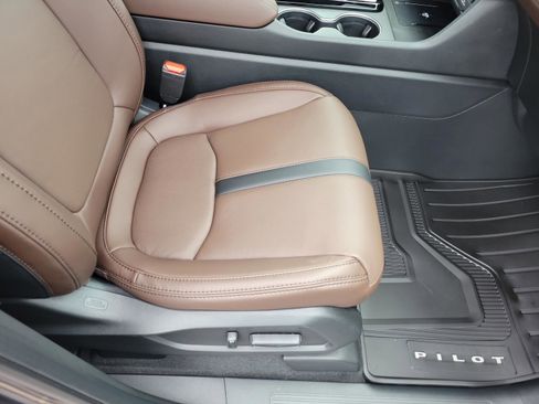 New 2026 Honda Pilot Touring image 19