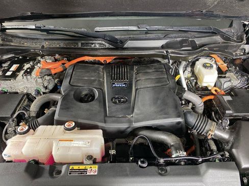 Used 2023 Toyota Sequoia TRD Pro AWD/4WD image 25