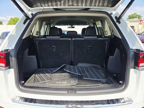 Used 2023 Volkswagen Atlas SE AWD/4WD image 11